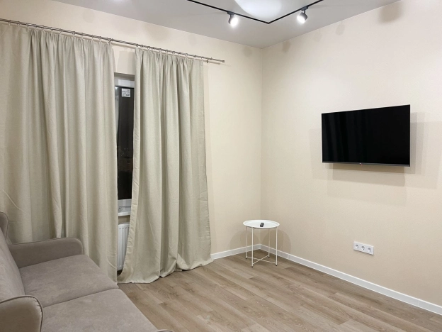 Снять квартиру в Тобольске. Вариант № 9612299, 5, площадь -  квм, цена 45000 рублей