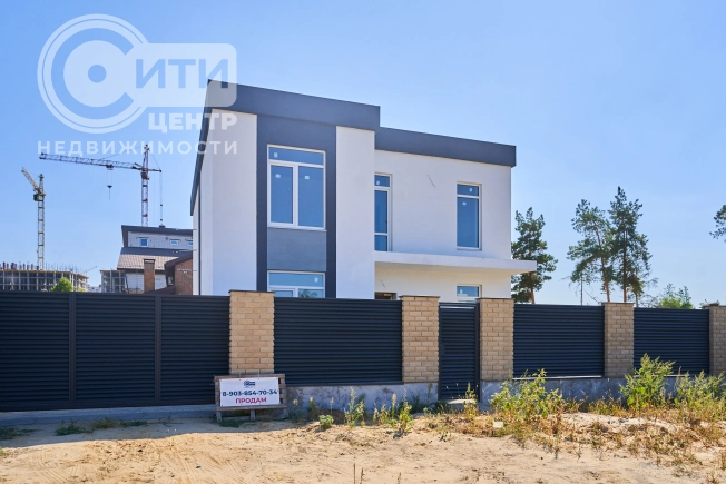 Купить дом в Воронеже. Вариант № 7042, 0, площадь -  квм, цена 17800000 рублей