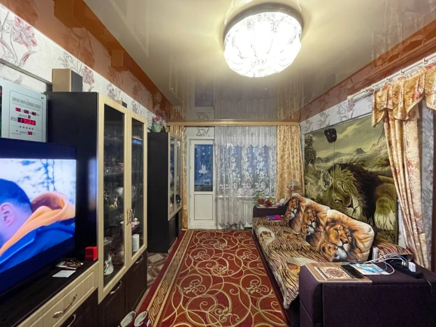 Купить двухкомнатную квартиру в Иркутской области. Вариант № 10584656, 3, площадь -  квм, цена 3590000 рублей