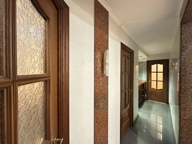 Купить четырехкомнатную квартиру на вторичке в Московской области. Вариант № 1809026, 28, площадь - квм, цена 18800000 рублей