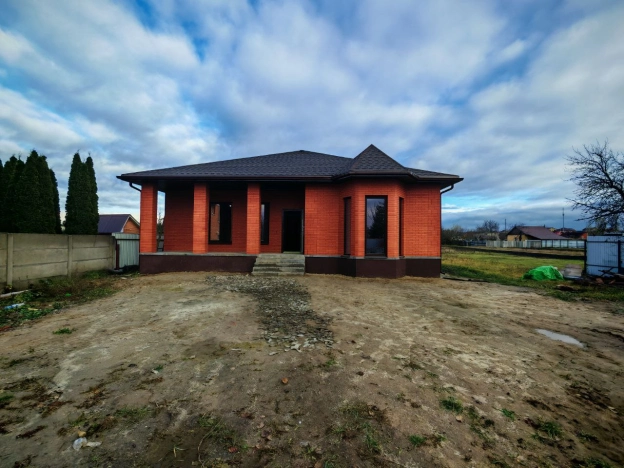 Купить дом в Курской области. Вариант № 9177, 4, площадь -  квм, цена 9300000 рублей