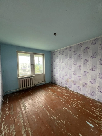 Купить трехкомнатную квартиру в Приморском крае. Вариант № 3057810, 9, площадь -  квм, цена 1150000 рублей