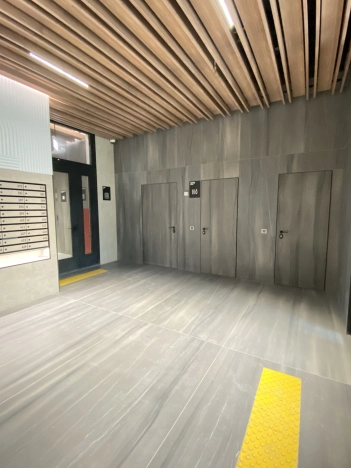 Купить квартиру в Москве. Вариант № 8031338, 14, площадь -  квм, цена 36000000 рублей