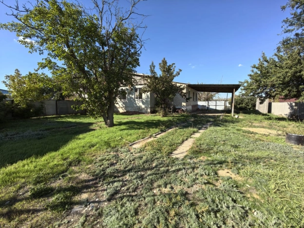 Купить дом в Элисте. Вариант № 6905508, 12, площадь -  квм, цена 2500000 рублей