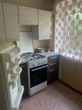 Купить квартиру на улице Университетский проспект в Волгограде. Вариант № 9832267, 6, площадь -  квм, цена 3580000 рублей