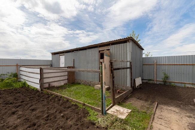 Купить дом в Омске. Вариант № 4848, 20, площадь -  квм, цена 5650000 рублей