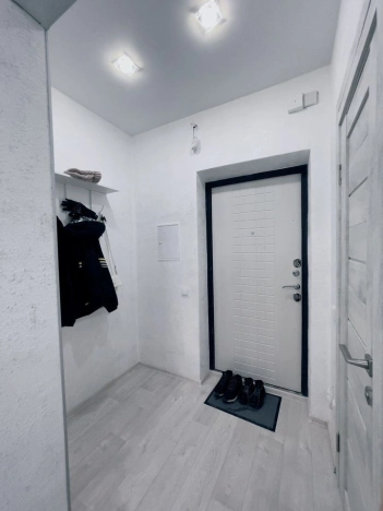 Снять квартиру в районе Октябрьский в Новосибирске. Вариант № 8535305, 16, площадь -  квм, цена 37000 рублей