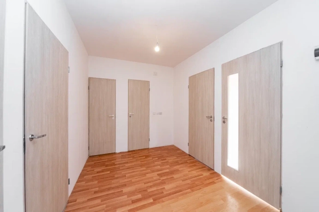 Купить дом в Санкт-Петербурге. Вариант № 5047, 5, площадь -  квм, цена 6600000 рублей