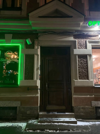 Купить квартиру на вторичке на улице набережная реки Карповки в Санкт-Петербурге. Вариант № 10984748, 11, площадь - квм, цена 26900000 рублей