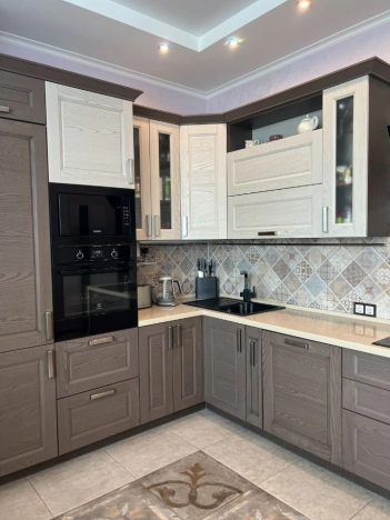 Купить трехкомнатную квартиру на вторичке на улице Малая Бородинская в Московской области. Вариант № 10497407, 0, площадь -  квм, цена 22500000 рублей