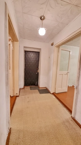 Купить трехкомнатную квартиру в Абакане. Вариант № 10892784, 2, площадь - квм, цена 4250000 рублей