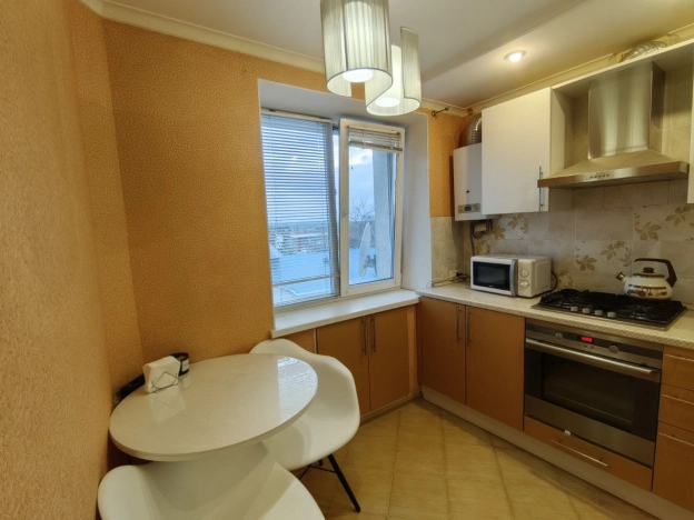 Купить однокомнатную квартиру в Микрорайоне Новый-2 в Белгороде. Вариант № 37763, 2, площадь -  квм, цена 3350000 рублей