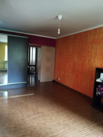 Купить двухкомнатную квартиру на улице Ставропольская в Краснодаре. Вариант № 5315025, 2, площадь -  квм, цена 4900000 рублей