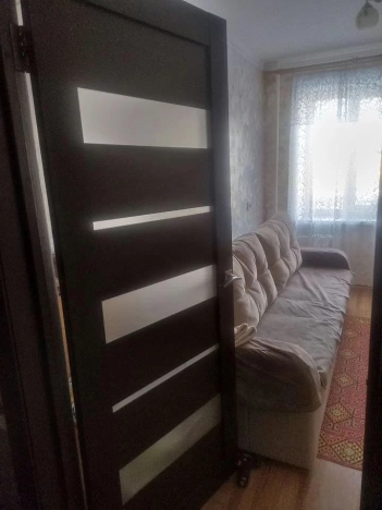 Купить трехкомнатную квартиру на улице Ильи Мухачева в Бийске. Вариант № 19292, 22, площадь -  квм, цена 6600000000 рублей