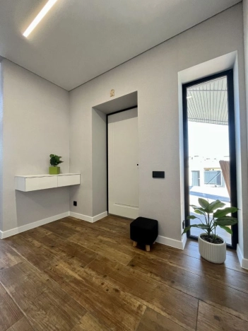 Купить дом в районе Дзержинский в Волгограде. Вариант № 8432, 20, площадь -  квм, цена 23500000 рублей