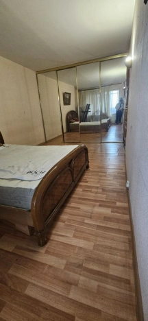 Купить квартиру в Москве. Вариант № 9893036, 8, площадь -  квм, цена 12200000 рублей