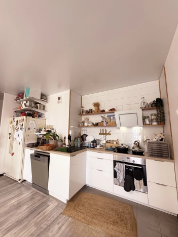 Купить трехкомнатную квартиру на вторичке в Балашихе. Вариант № 3765612, 13, площадь -  квм, цена 11800000 рублей