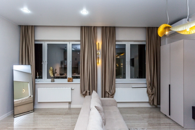 Снять квартиру в Москве. Вариант № 9159070, 8, площадь -  квм, цена 75000 рублей