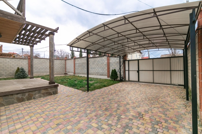 Купить дом в Севастополе. Вариант № 9693950, 34, площадь -  квм, цена 19000000 рублей