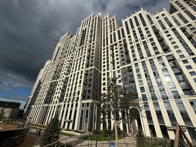 Купить квартиру в Москве. Вариант № 9216540, 9, площадь -  квм, цена 25000000 рублей