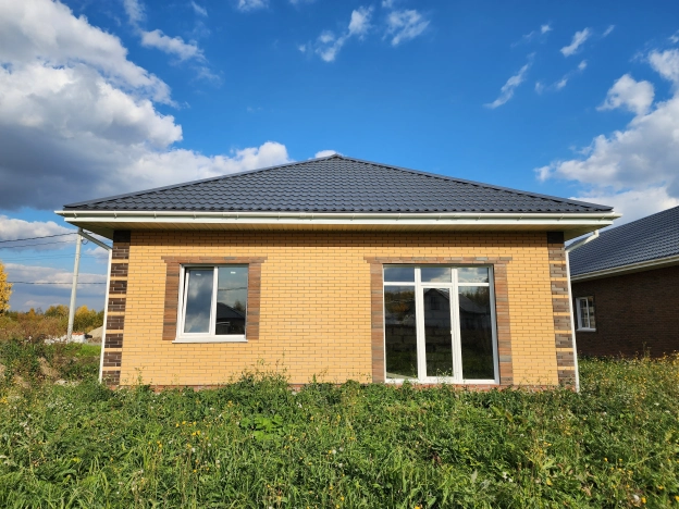 Купить дом в районе Заельцовский в Новосибирске. Вариант № 6625517, 5, площадь -  квм, цена 6500000 рублей