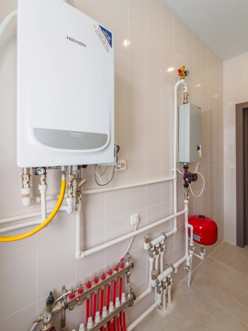 Купить дом на улице Набережная в Тюменской области. Вариант № 25791, 18, площадь -  квм, цена 10600000 рублей