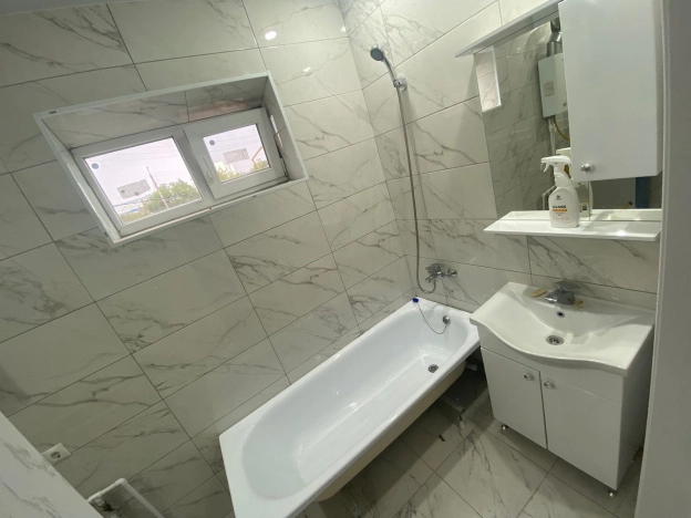 Купить дом на улице Мечникова в Элисте. Вариант № 19038, 4, площадь -  квм, цена 10500000 рублей