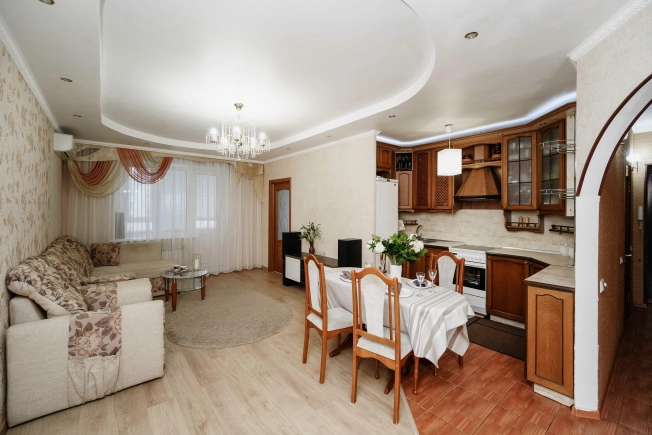 Купить квартиру в Омске. Вариант № 10199638, 0, площадь -  квм, цена 8365000 рублей