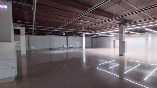 Снять коммерческую недвижимость в Омске. Вариант № 7265699, 16, площадь -  квм, цена 65000 рублей