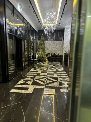 Купить квартиру в Москве. Вариант № 9959129, 35, площадь -  квм, цена 18500000 рублей