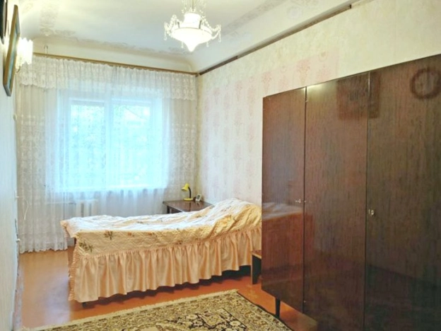 Купить трехкомнатную квартиру в Ростовской области. Вариант № 6239266, 5, площадь -  квм, цена 5500000 рублей