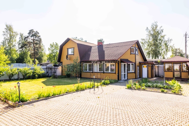 Купить дом в Приозерске. Вариант № 53256, 33, площадь -  квм, цена 14490000 рублей