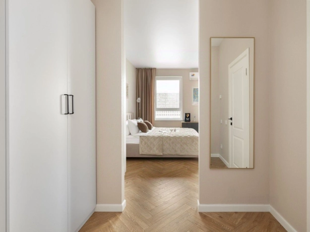 Купить квартиру в Москве. Вариант № 8215712, 5, площадь -  квм, цена 13100000 рублей