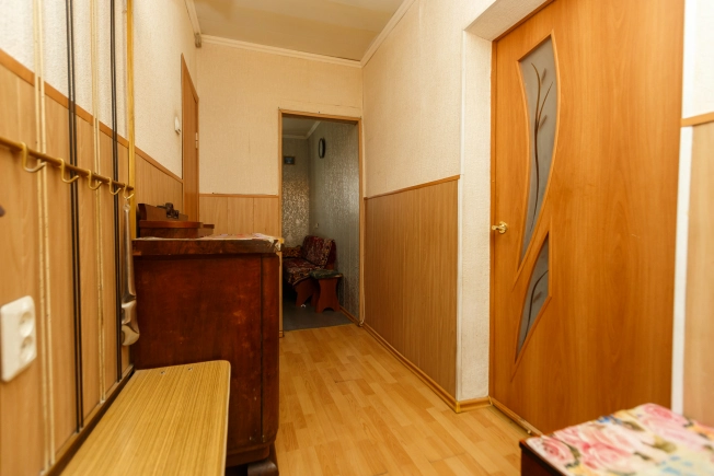 Купить квартиру в районе Зарека в Петрозаводске. Вариант № 249269, 6, площадь -  квм, цена 3600000 рублей