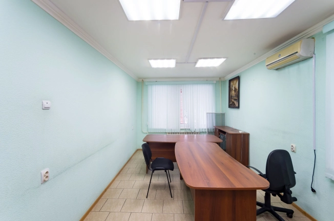 Купить офисы в Тобольске. Вариант № 4508, 4, площадь -  квм, цена 5600000 рублей