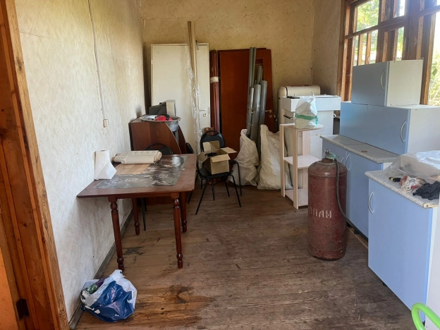 Купить земельный участок на улице Светлый переулок в Ленинградской области. Вариант № 6697055, 23, площадь -  квм, цена 5300000 рублей