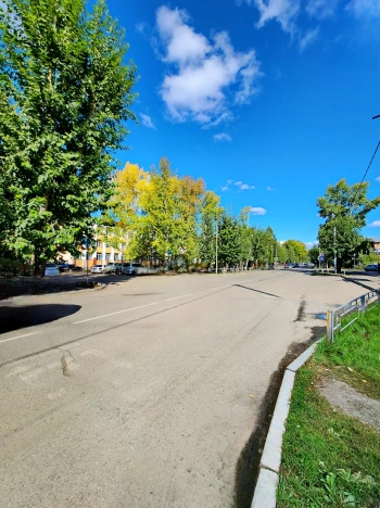 Купить трехкомнатную квартиру в Кызыле. Вариант № 13836, 22, площадь - квм, цена 11500000 рублей