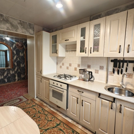 Купить дом в районе Калининский в Новосибирске. Вариант № 9083194, 9, площадь -  квм, цена 6000000 рублей