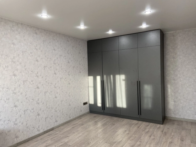 Купить однокомнатную квартиру на улице Серафимовича в Новосибирске. Вариант № 6074966, 2, площадь -  квм, цена 7200000 рублей