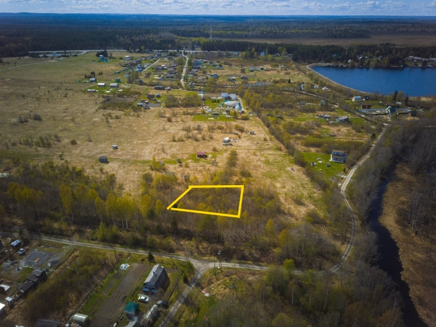 Купить земельный участок в Республике Карелия. Вариант № 21301, 0, площадь -  квм, цена 350000 рублей