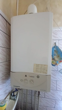 Купить двухкомнатную квартиру на вторичке на улице Пограничная в Калининградской области. Вариант № 30460, 10, площадь -  квм, цена 1750000 рублей