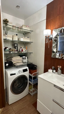 Купить трехкомнатную квартиру в Иркутске. Вариант № 8824237, 7, площадь -  квм, цена 23000000 рублей