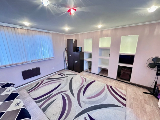 Купить дом в Воронежской области. Вариант № 9633442, 12, площадь -  квм, цена 4700000 рублей