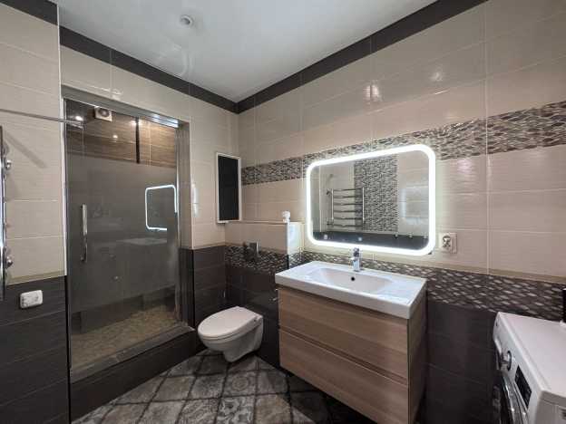 Купить квартиру на вторичке в Уфе. Вариант № 8708745, 3, площадь -  квм, цена 12480000 рублей