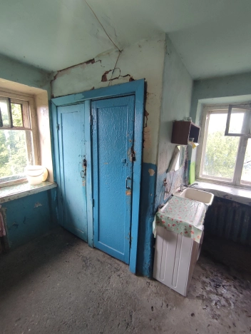 Купить комнату в Тобольске. Вариант № 9025225, 4, площадь -  квм, цена 530000 рублей