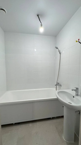 Купить квартиру на улице имени Владимира Жириновского в Южно-Сахалинске. Вариант № 32662, 6, площадь -  квм, цена 7900000 рублей