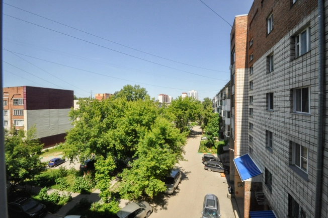 Купить трехкомнатную квартиру в районе Ленинский в Новосибирске. Вариант № 54252, 8, площадь -  квм, цена 8900000 рублей