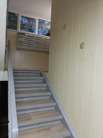 Купить четырехкомнатную квартиру в Новосибирской области. Вариант № 4137516, 8, площадь -  квм, цена 8650000 рублей