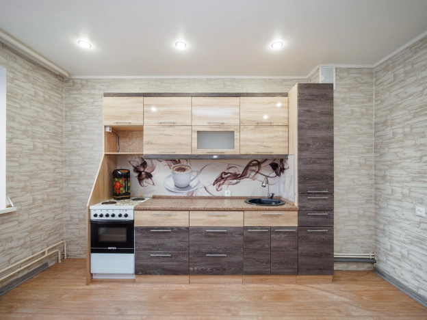 Купить квартиру в Омске. Вариант № 9249370, 2, площадь -  квм, цена 4550000 рублей