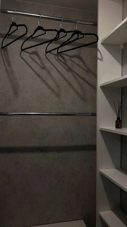 Купить однокомнатную квартиру в Омске. Вариант № 4001878, 16, площадь -  квм, цена 4500000 рублей